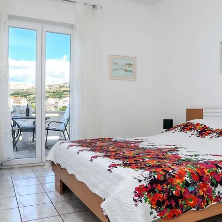 Ria2 Pag Apartament *