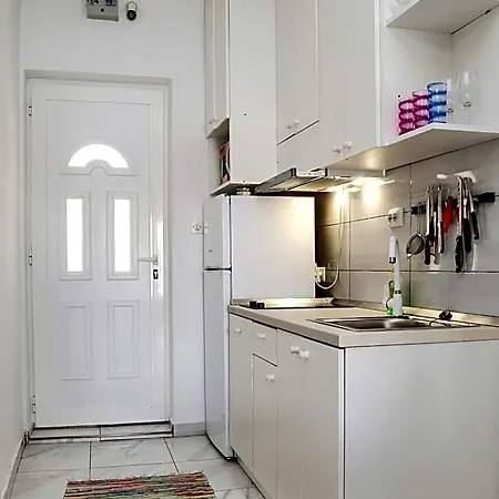 Ria2 Pag Apartmán *